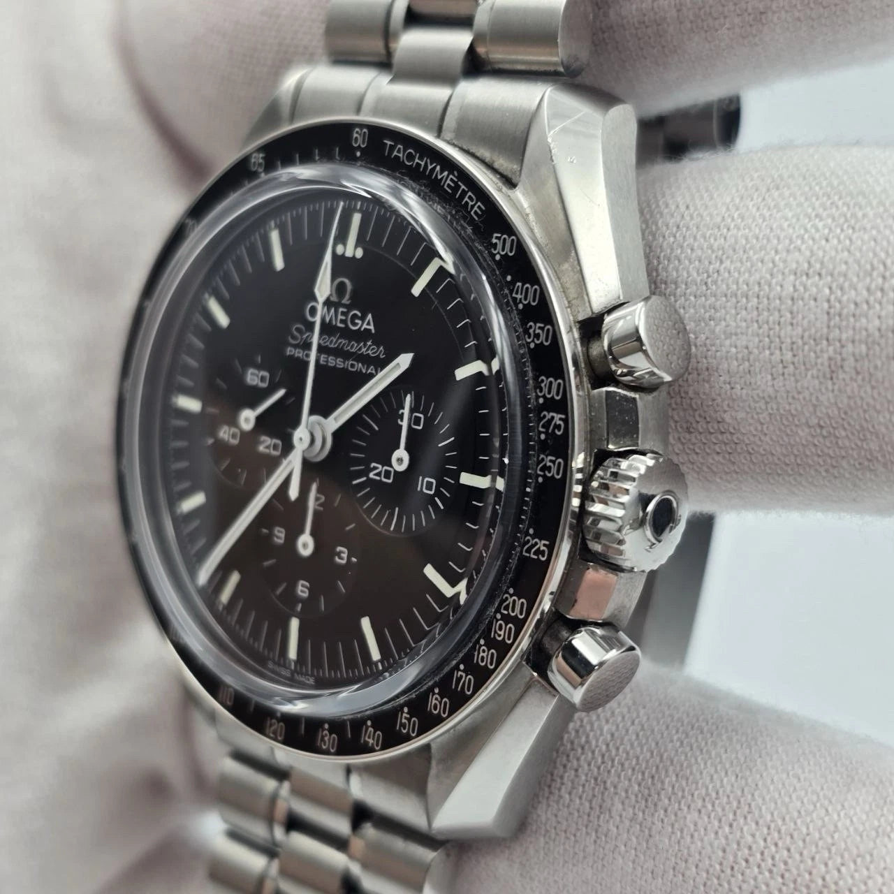 2023 Omega Speedmaster Moonwatch 42mm Black Dial Sapphire 310.30.42.50.01.002