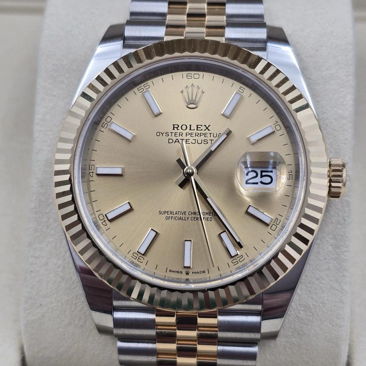 NEW 2025 Rolex Datejust 41mm 126333 TwoTone Jubilee Fluted Champagne Dial UNWORN