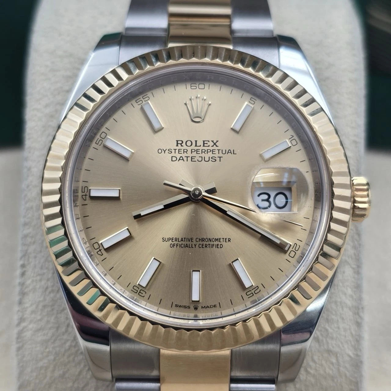 2020 PAPERS Rolex Datejust 41 Champagne Dial Oyster 18K Gold Steel 126333 BOX