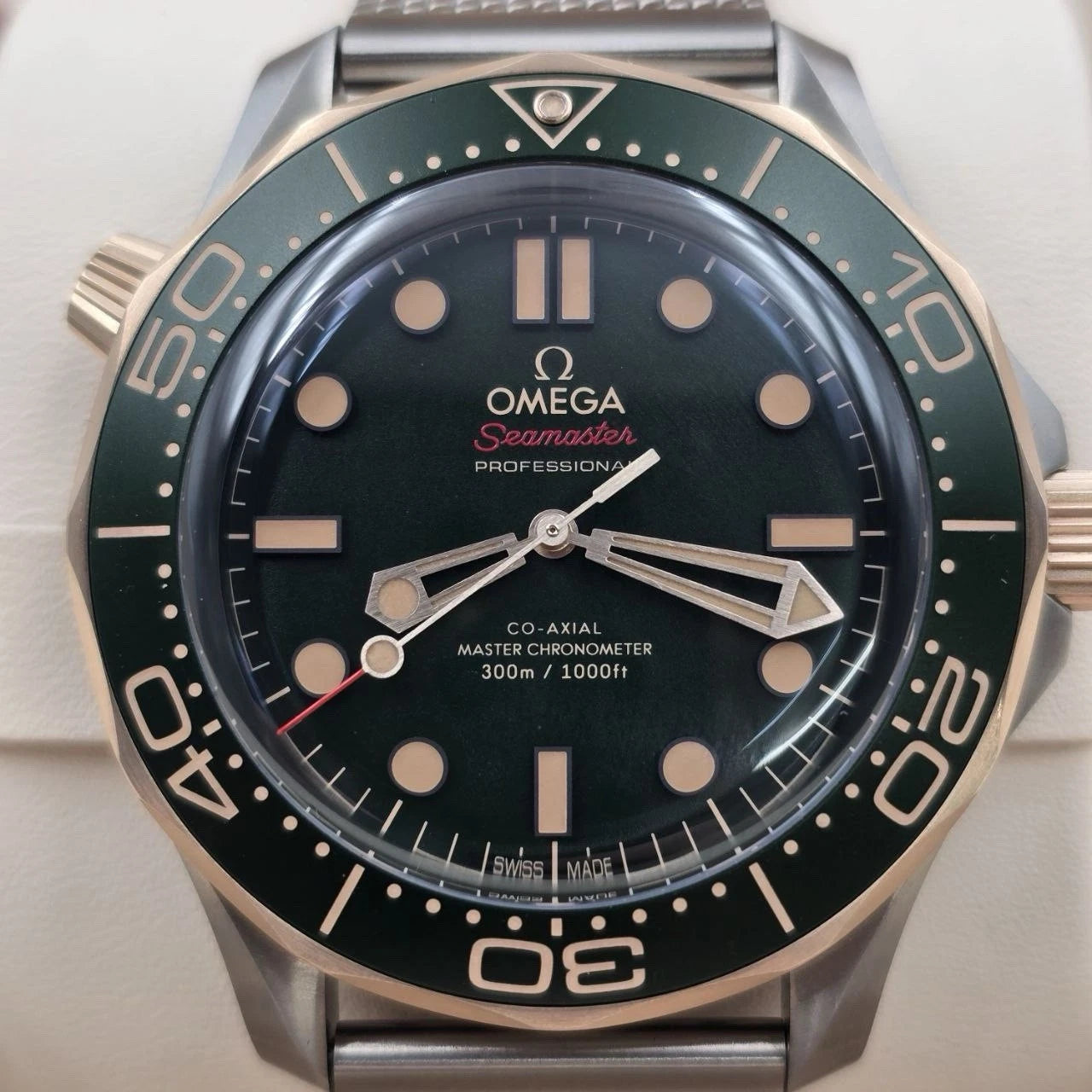 2025 Omega Seamaster Diver Green Dial Titanium Bronze Gold 210.90.42.20.10.001