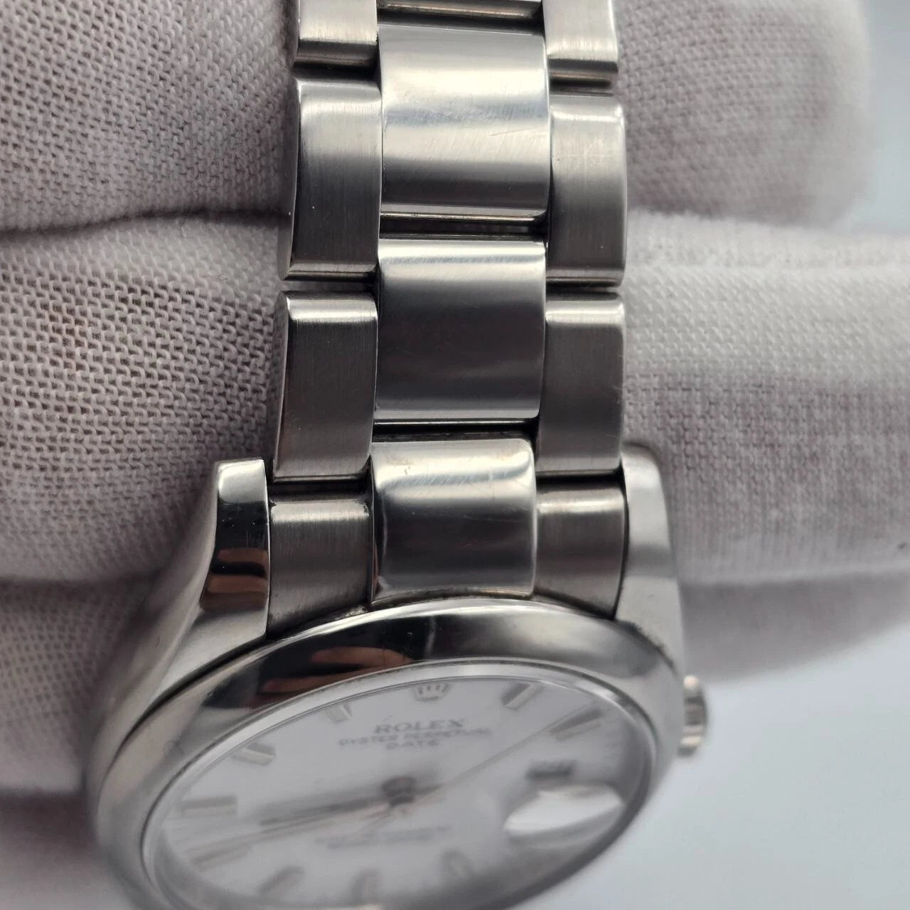 PAPERS Rolex Oyster Perpetual Date 34mm 115200 White Steel Oyster Watch
