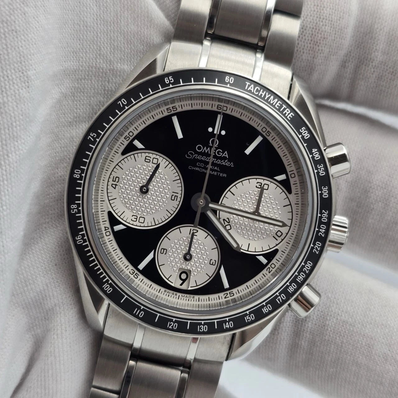 2024 Omega Speedmaster Racing Automatic 40mm Men's Watch 326.30.40.50.01.002 B+P