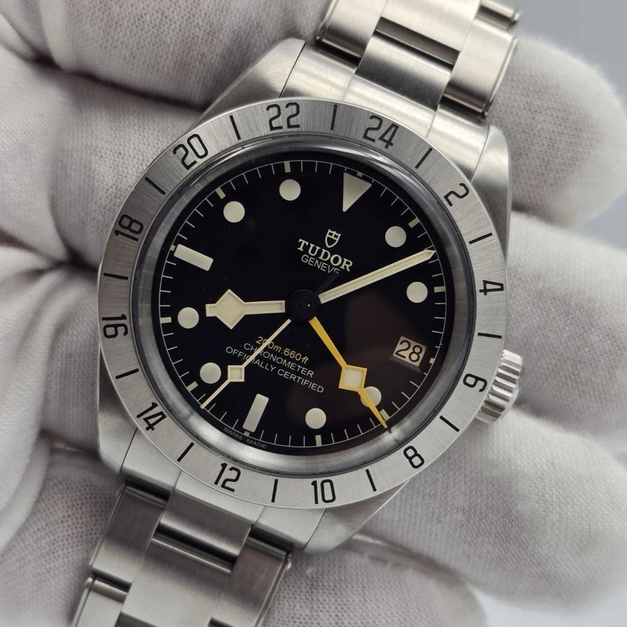 PAPERS 2024 Tudor Black Bay Pro 39MM Black Dial Stainless Steel Watch BOX 79470
