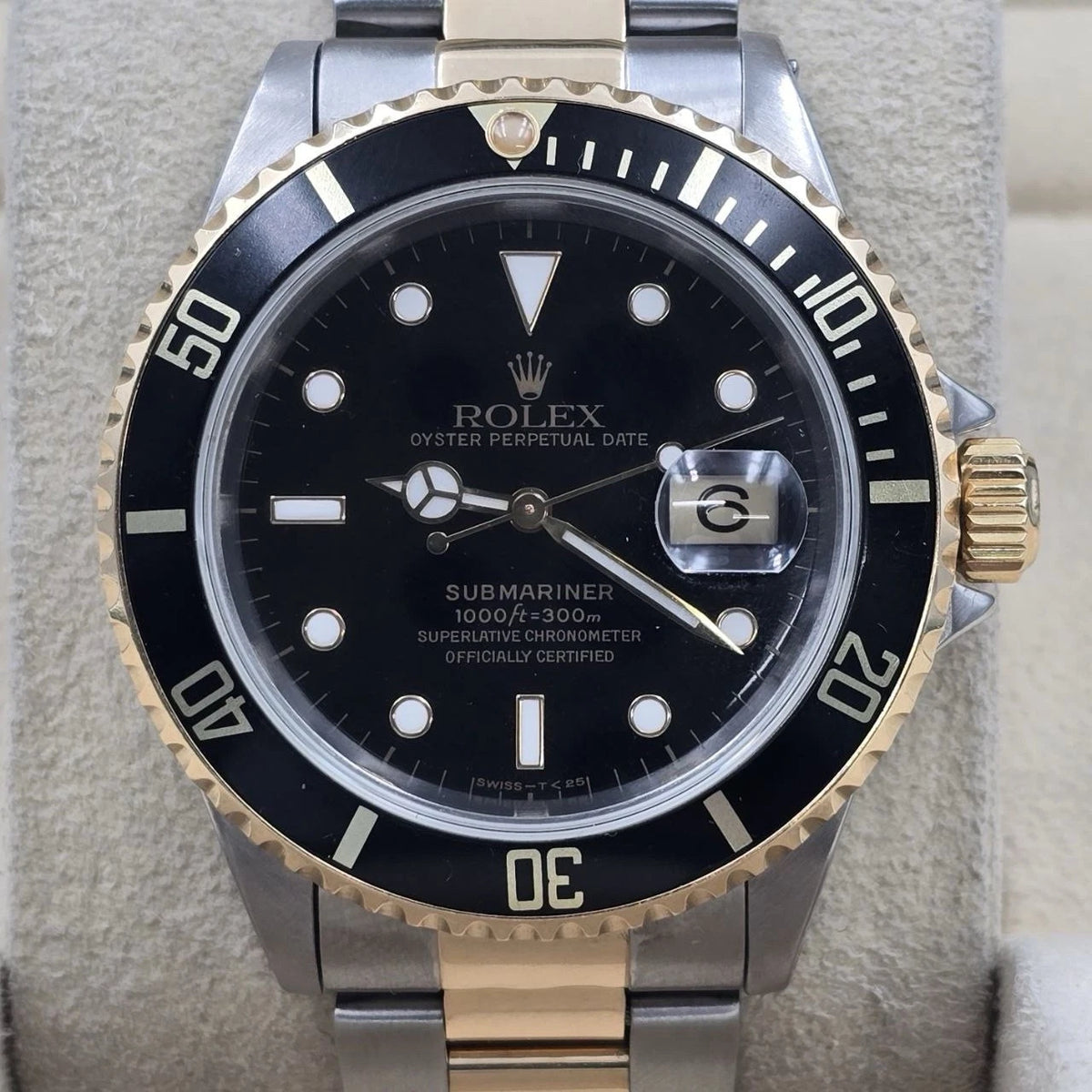 Rolex Submariner Date 16613 Black Dial Two Tone Steel Gold 40mm Watch