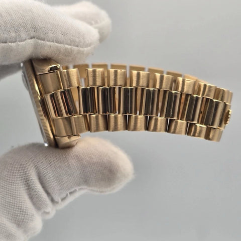 Rolex Day-Date 18038 President 18k Gold FACTORY Black Diamond Dial 36mm Watch