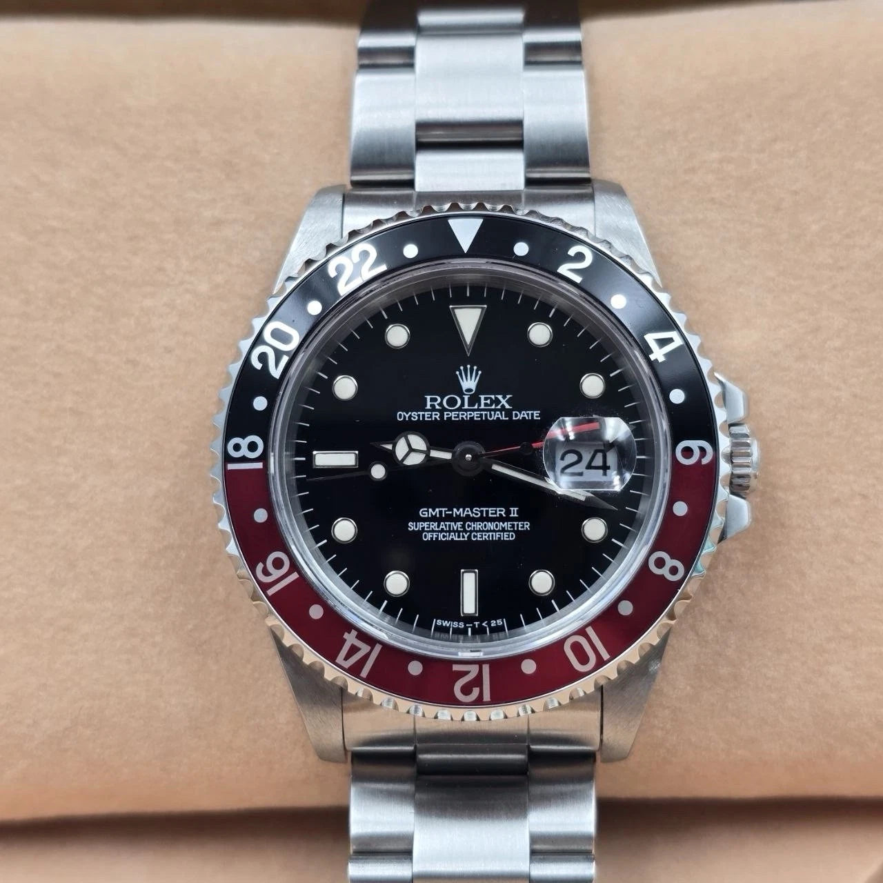 Rolex GMT-Master II "Coke" Stainless Oyster Black Dial 40mm 16710