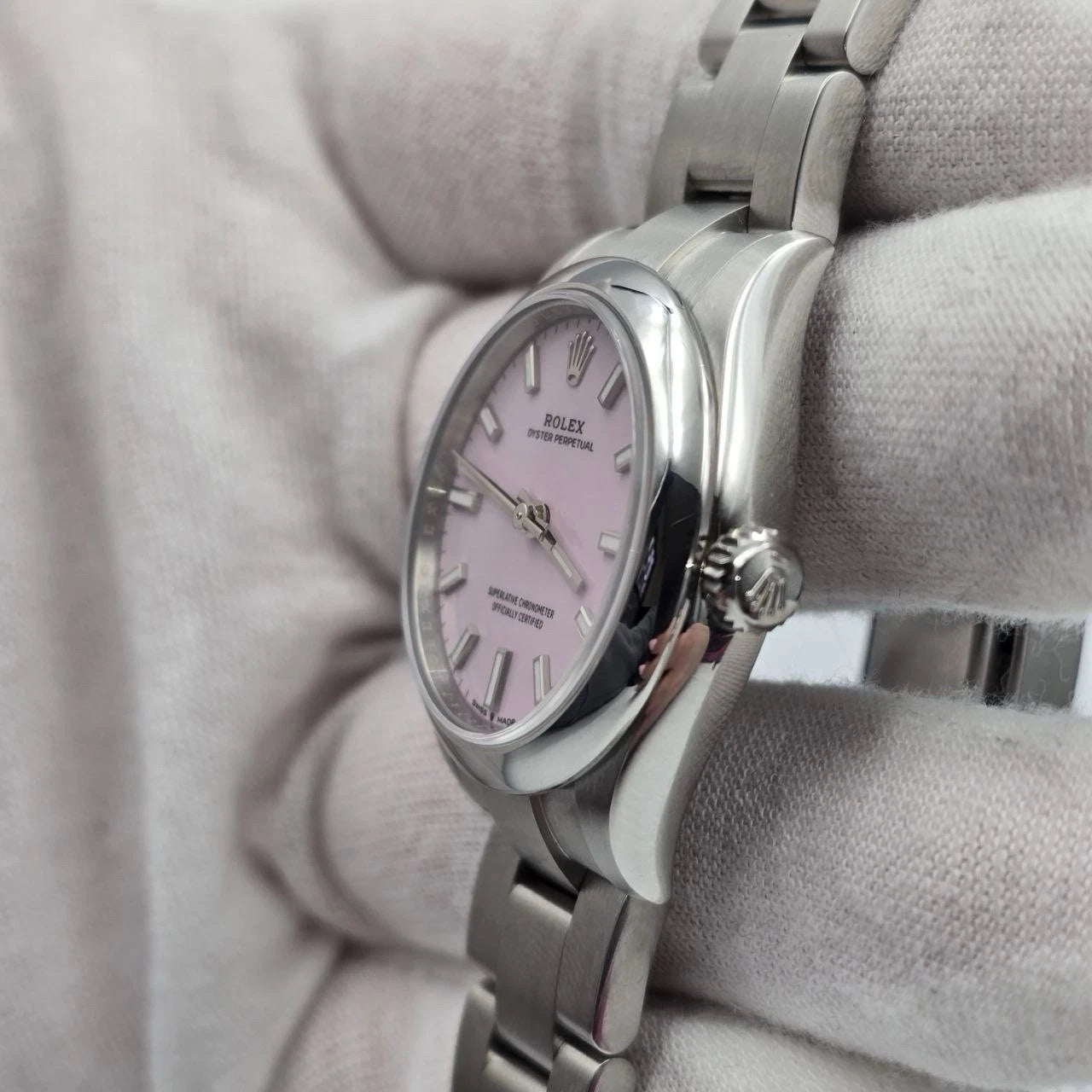 NEW 2025 Rolex Candy Pink Oyster Perpetual Stainless Steel 277200 31mm UNWORN