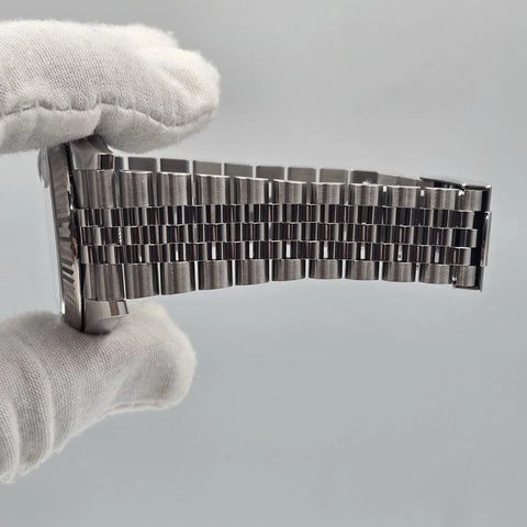 NEW 2025 Rolex Datejust 41mm 126334 Steel Jubilee Gray Wimbledon Dial UNWORN