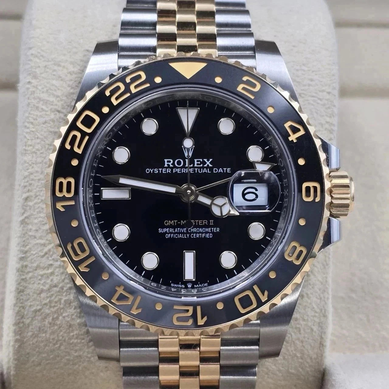 NEW 2026 Rolex GMT-Master II 40mm 126713GRNR Two-Tone Bumblebee Jubilee