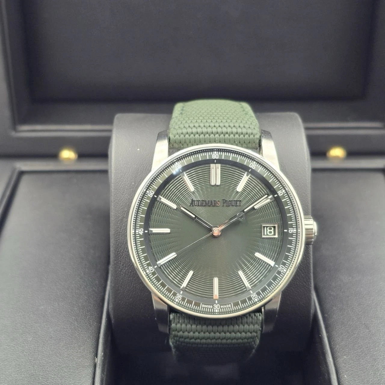 2025 PAPERS Audemars Piguet Code 11.59 15210ST Green Dial Stainless Steel BOX