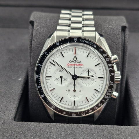 NEW 2026 Omega Speedmaster White Dial Steel 42mm 310.30.42.50.04.001
