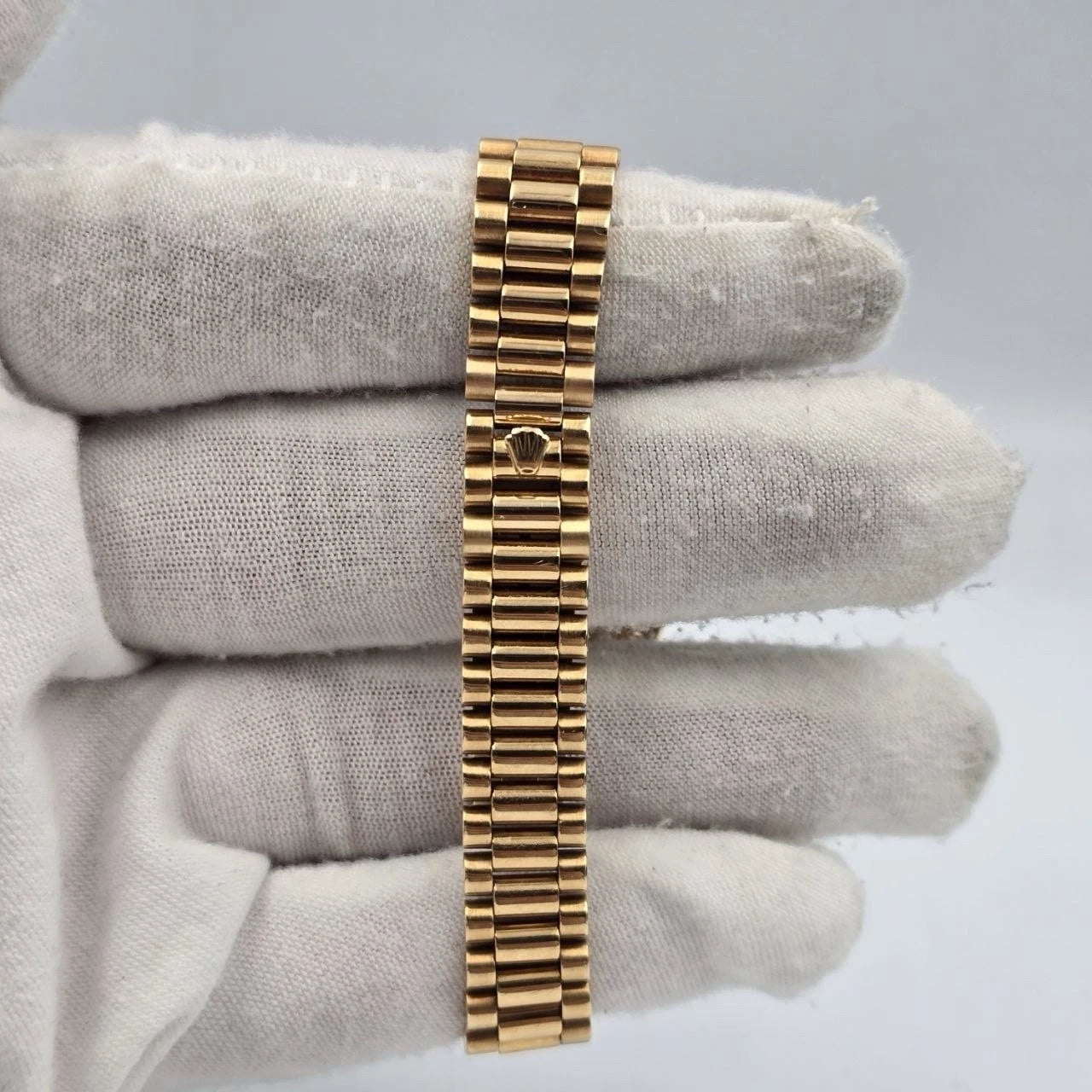 PAPERS Rolex Datejust Champagne Diamond Dial 18K Yellow Gold 69178 26mm + RSC