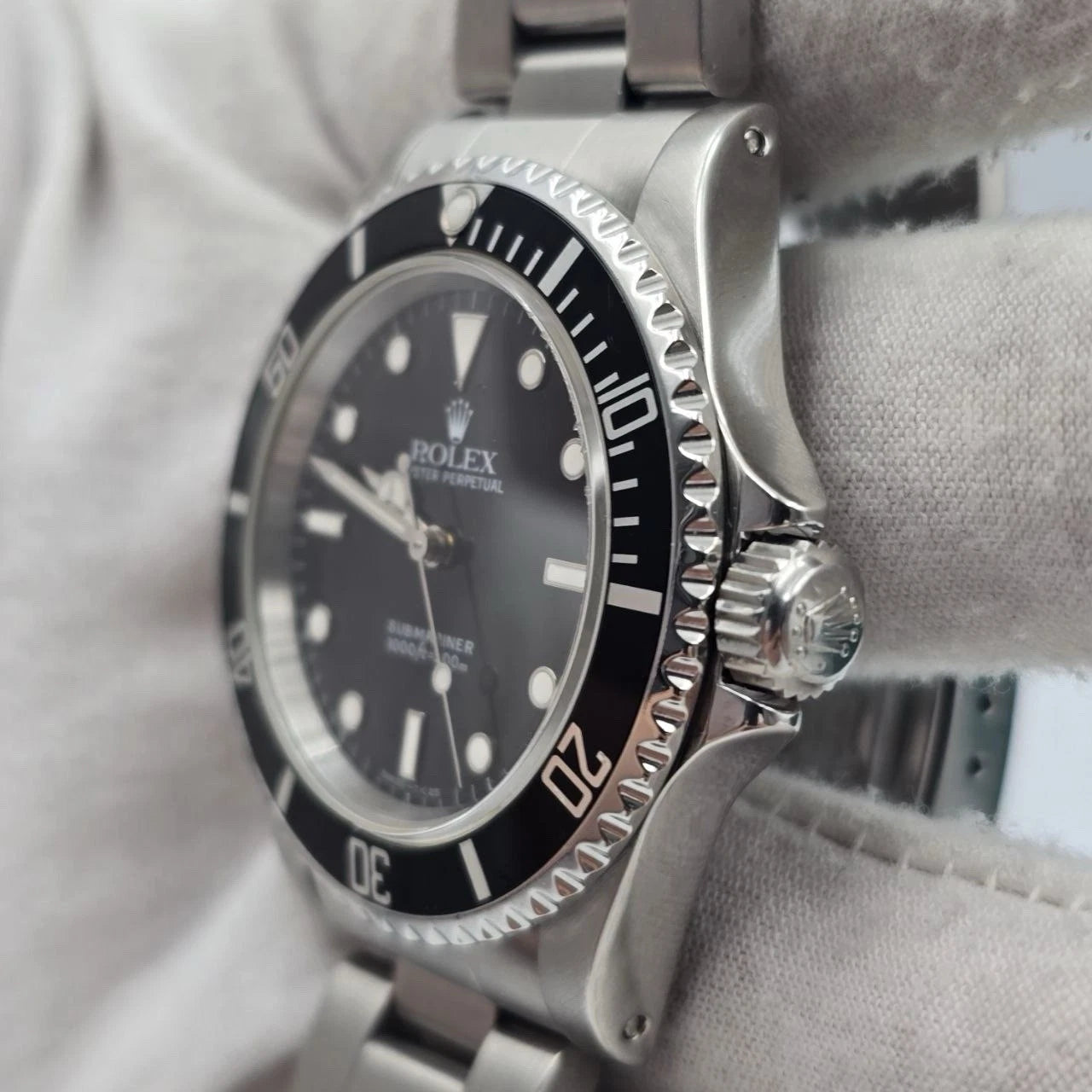 Rolex Submariner No-Date 2 Liner Black Dial Steel Oyster 40mm Watch 14060