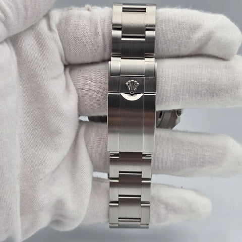 2022 PAPERS Rolex Explorer II 42mm 226570 Stainless Steel Polar White Dial BOX