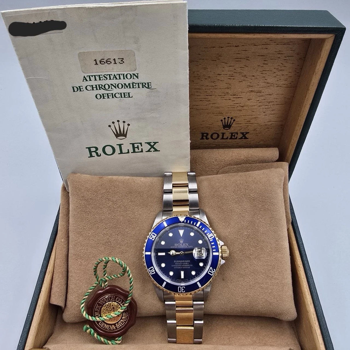 PAPERS Rolex Submariner Date 16613 Blue Dial Steel Two Tone Gold 40mm Watch BOX
