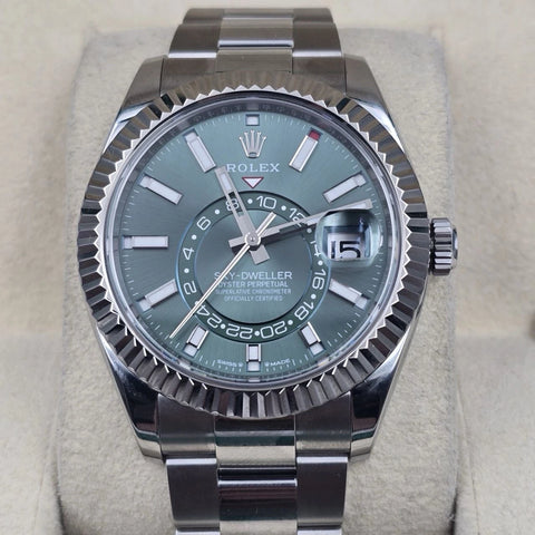 PAPERS 2025 Rolex Sky-Dweller Mint Green Oyster Fluted Bezel 42mm 336934 BOX