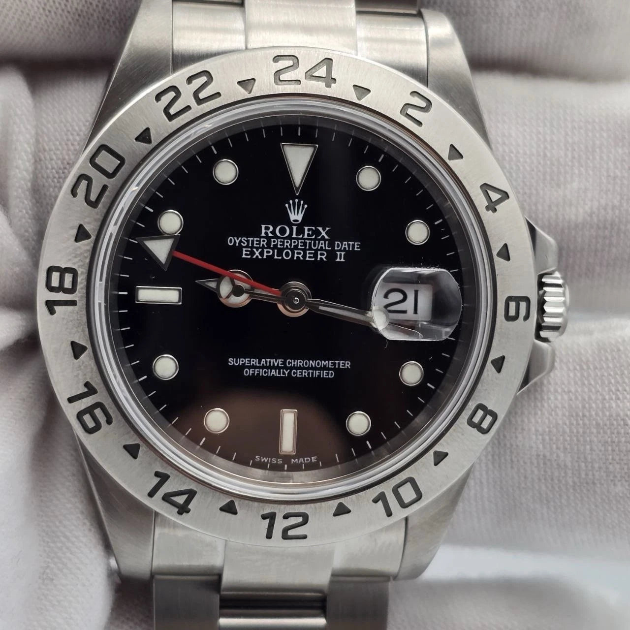 2005 Rolex Explorer II 16570 Steel Black Dial NO HOLES Automatic Date Watch 40MM