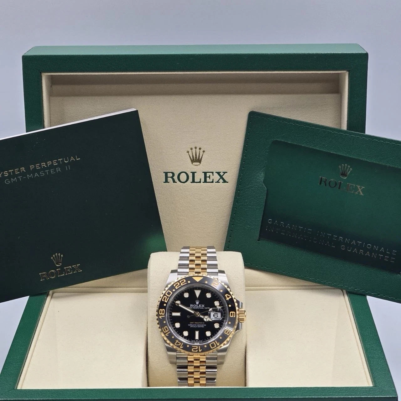 NEW 2025 Rolex GMT Master II 126713GRNR Two Tone Bumblebee Jubilee Watch UNWORN