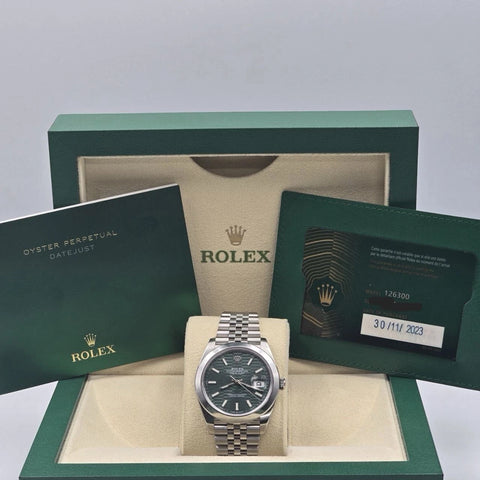 PAPERS 2023 MINT Rolex Datejust 41mm Smooth Green Motif Dial Jubilee 126300 BOX