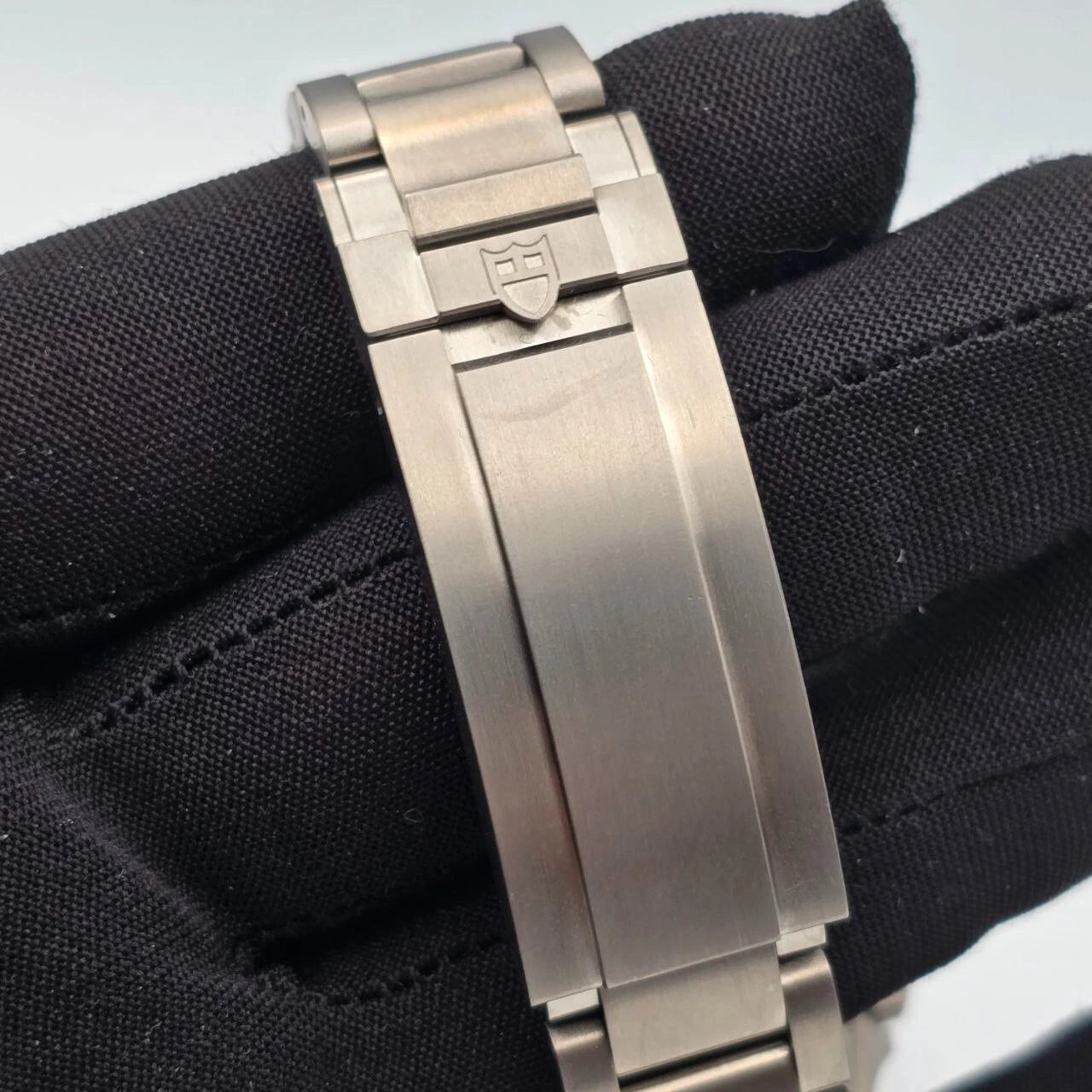 PAPERS 2022 Tudor Pelagos 39mm Titanium Black Dial Automatic Watch 25407N BOX