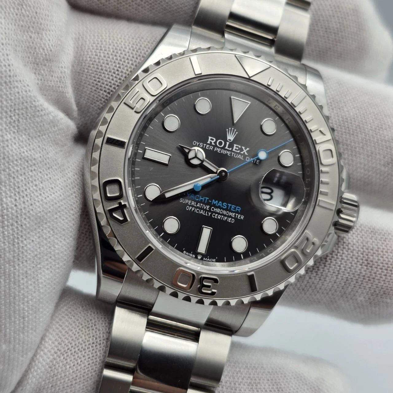 NEW 2025 Rolex Yacht-Master 40mm 126622 Rhodium Dial Platinum Watch UNWORN