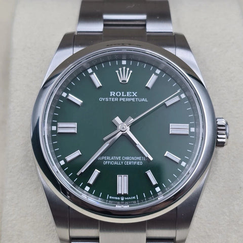NEW 2025 Rolex Oyster Perpetual 36mm 126000 Green Dial UNWORN