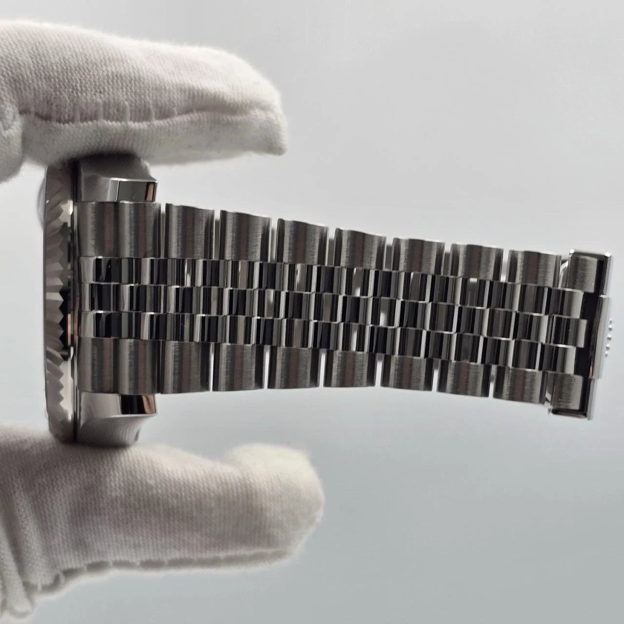 NEW 2026 Rolex Sky-Dweller 42mm Blue Dial Stainless Steel Jubilee 336934