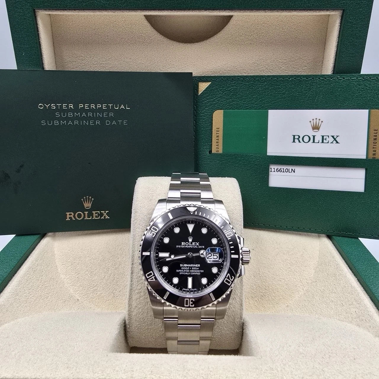 Rolex Submariner 116610LN 1