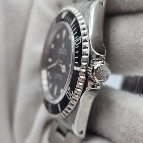 2001 Rolex Submariner No Date 14060M 2 Liner Black Dial Stainless Steel 40mm