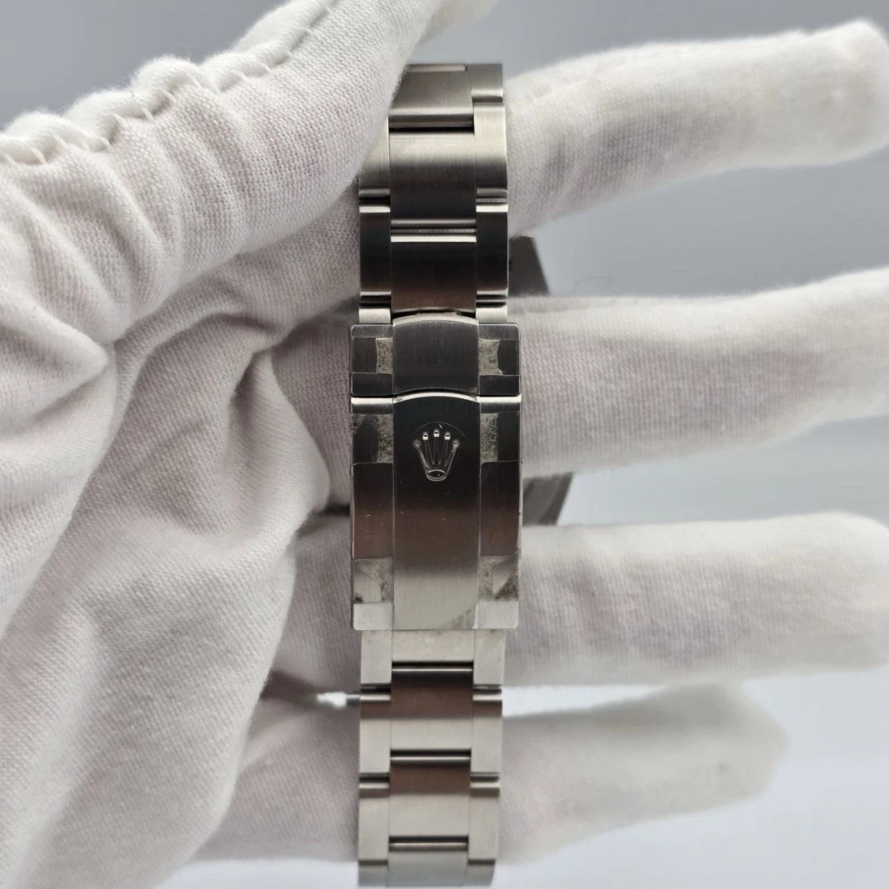 2021 PAPERS Rolex Oyster Perpetual 41mm Coral Red Stainless Steel 124300 BOX