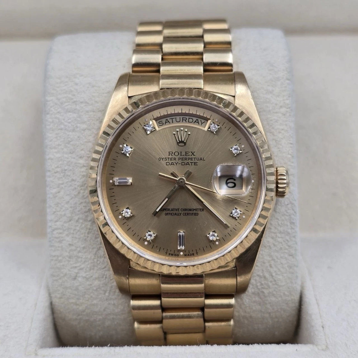 Rolex 18K Gold Day-Date President Gold Champagne Diamond Dial 36mm Watch 18238