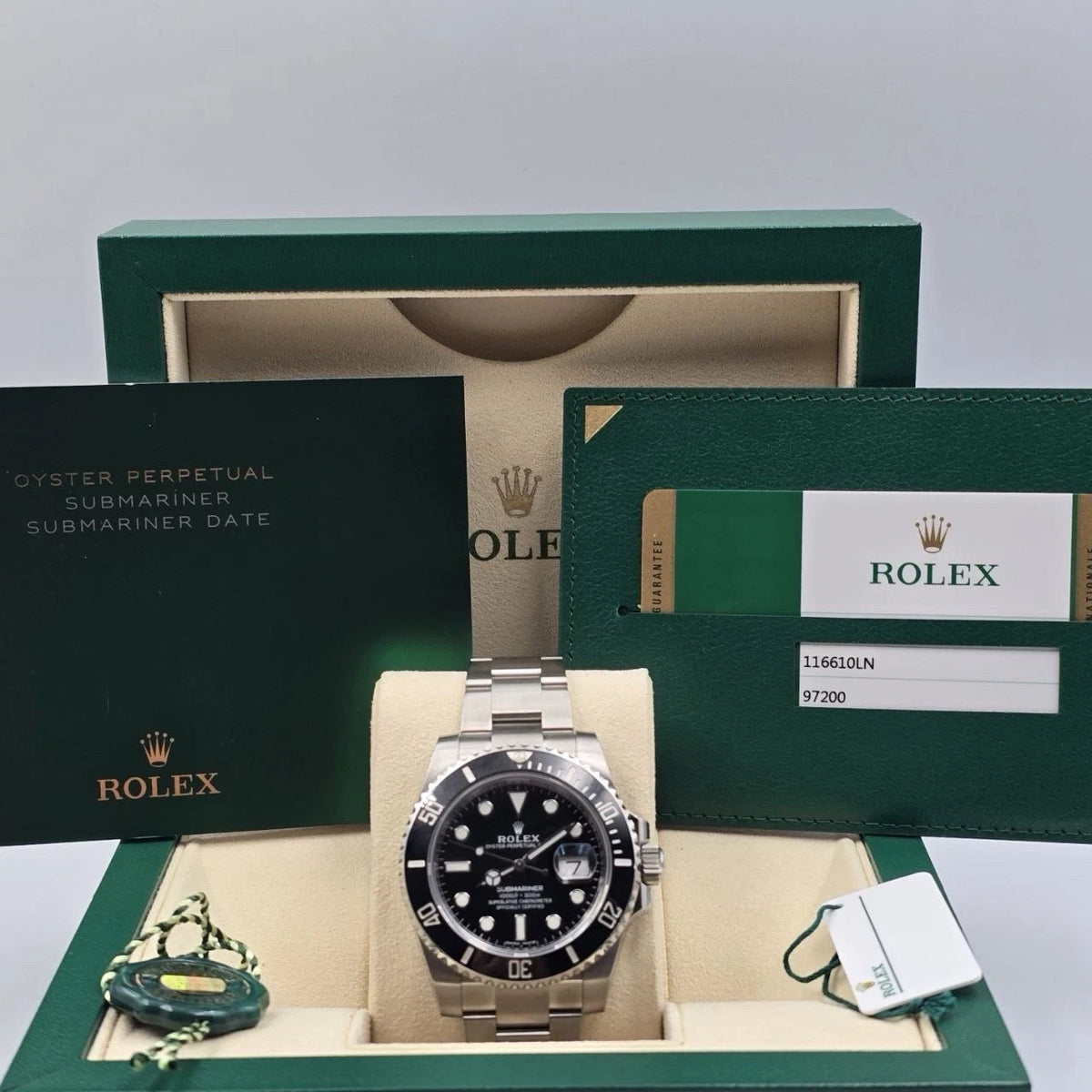 PAPERS 2019 Rolex Submariner Date 116610LN Steel Black Ceramic 40mm Watch BOX
