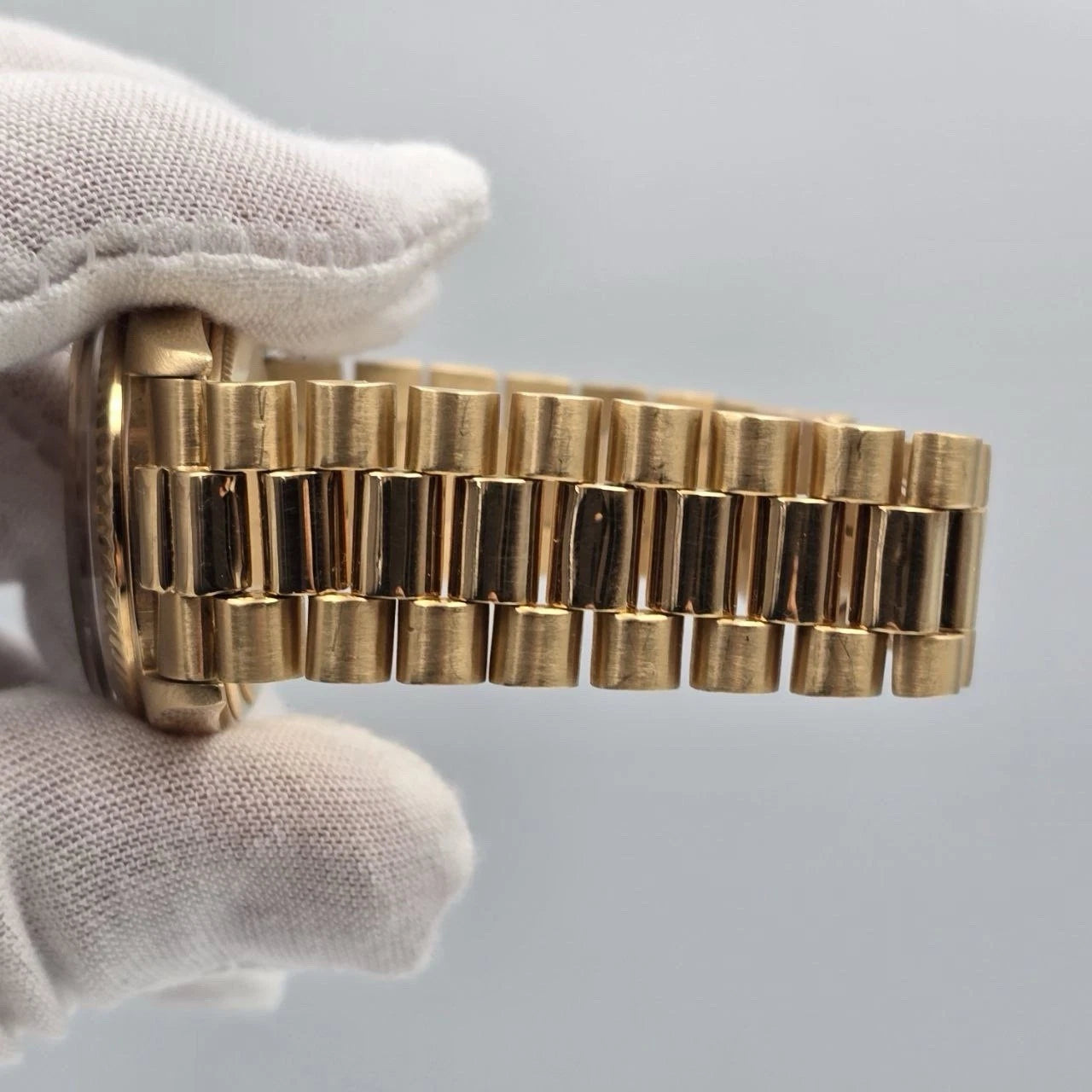 PAPERS Rolex Day-Date 1803 President German 18k Gold 36mm Factory Champagne Dial