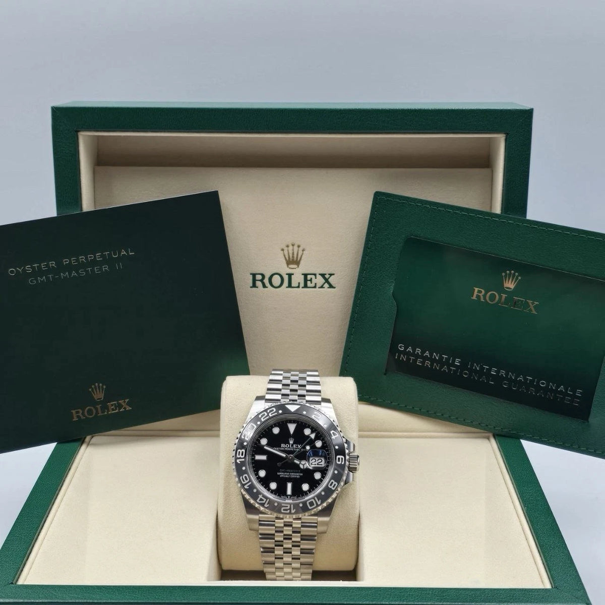 NEW 2025 Rolex GMT-Master II Bruce Wayne 40mm 126710GRNR Jubilee UNWORN