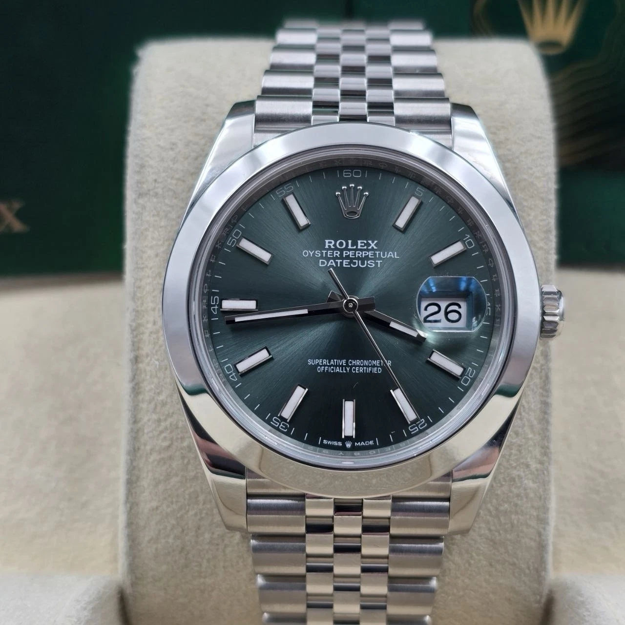 Rolex Datejust 41mm Steel Mint Green Smooth Jubilee 126300