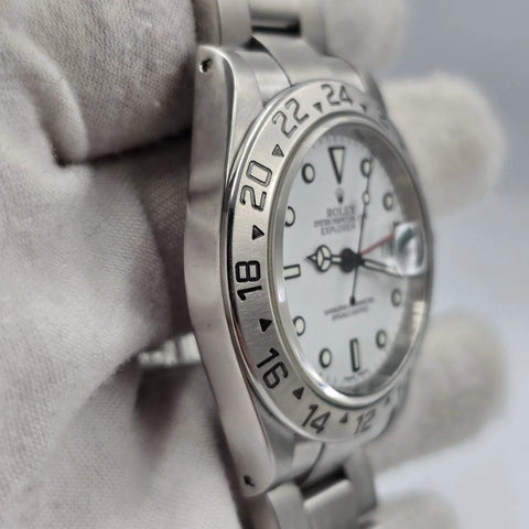 Rolex Explorer II 16570 Polar