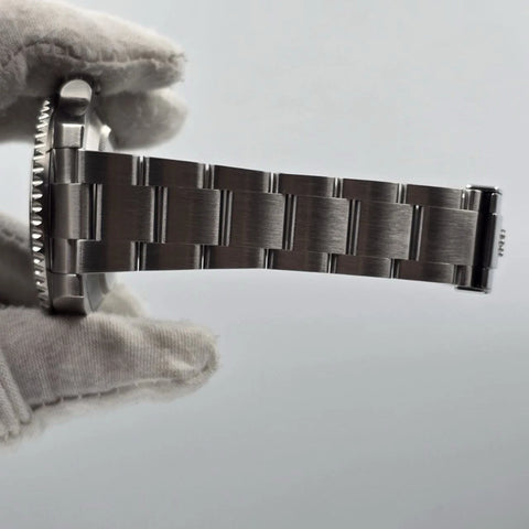 Rolex Submariner 116610LN 9