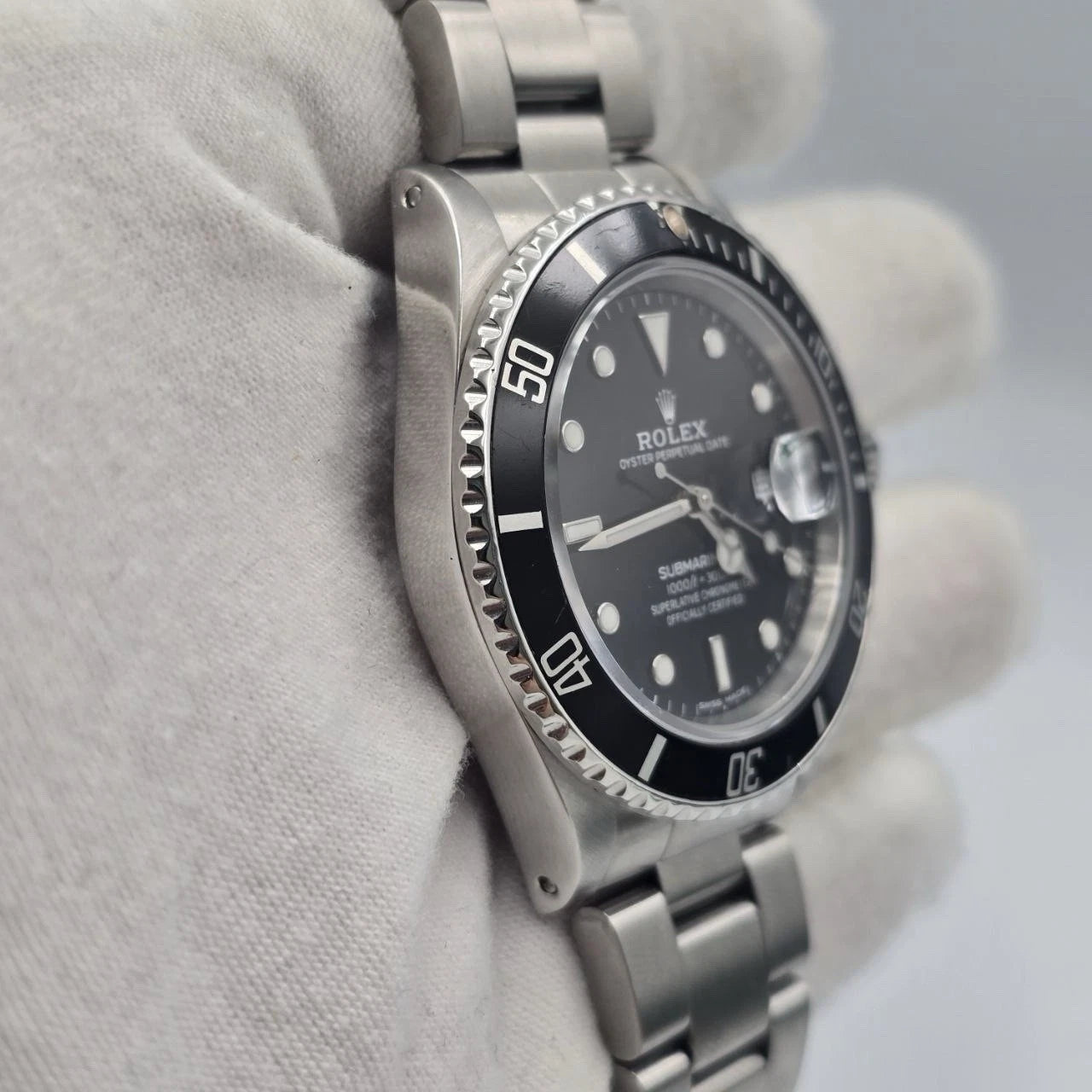 Rolex Submariner Date 16800