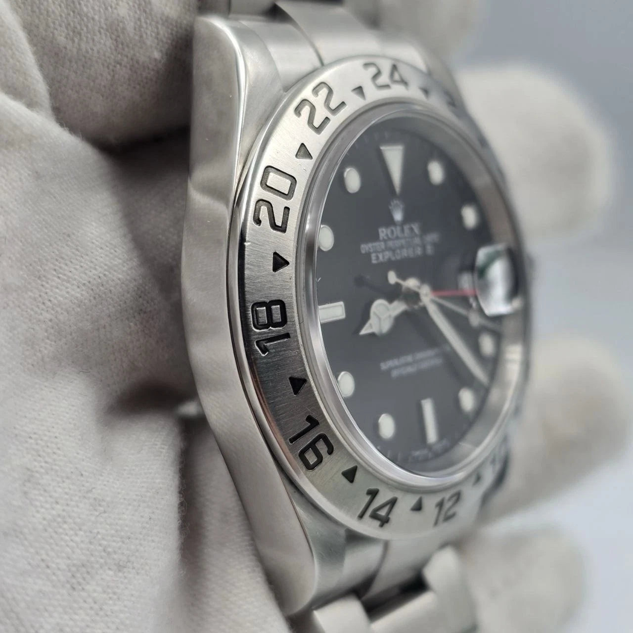 Rolex Explorer II 16570
