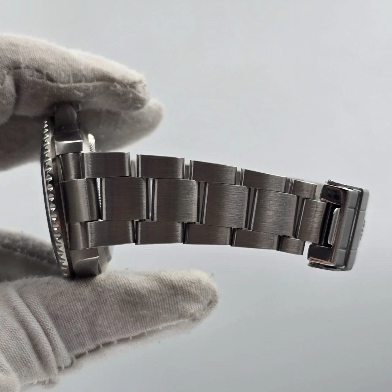 Rolex Submariner 16610 2005 8