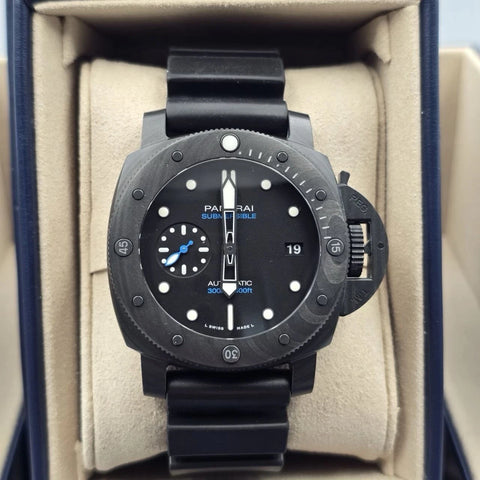 2025 PAPERS Panerai Submersible Carbotech Black Dial 42mm PAM02231 BOX