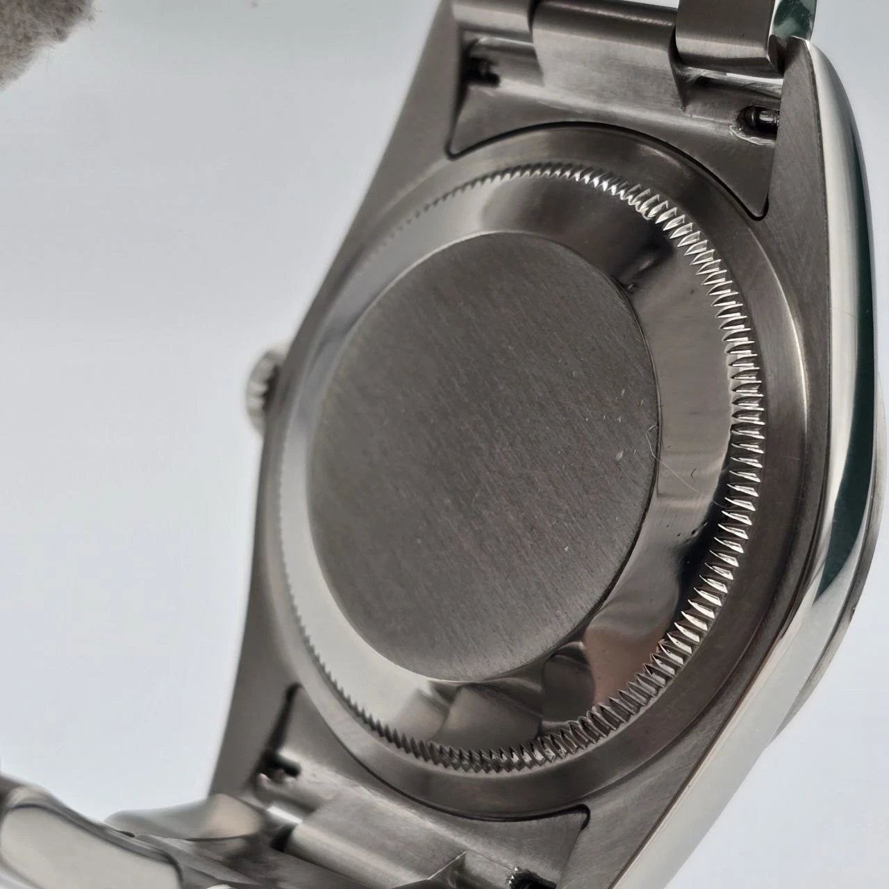 Rolex Explorer 114270 2005 8