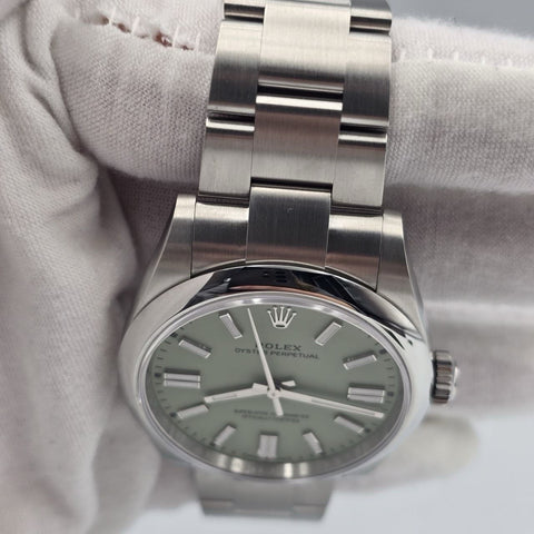 NEW 2026 Rolex Oyster Perpetual Pistachio Dial Stainless Steel 41mm 134300