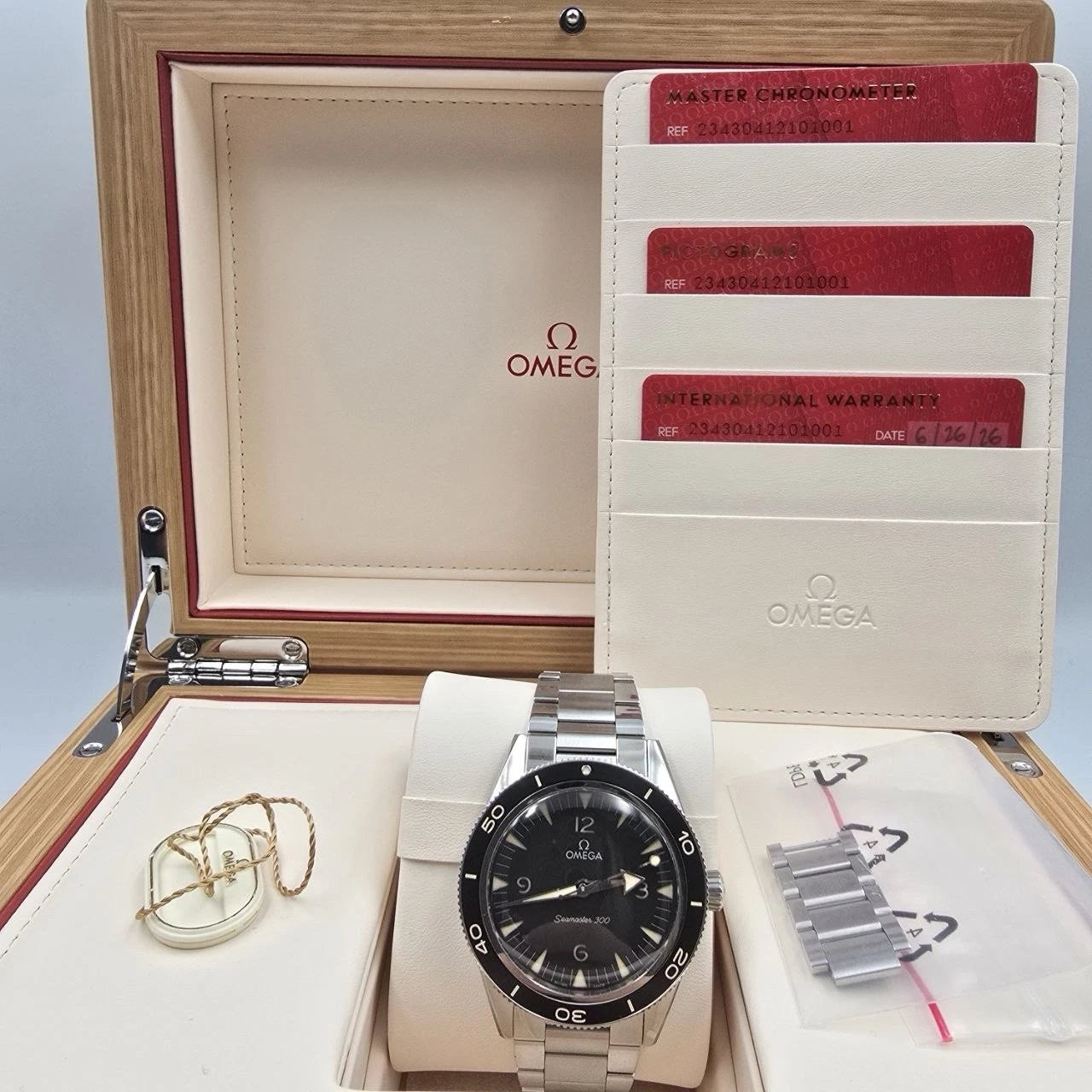 2026 PAPERS OMEGA Seamaster 300 Heritage 41mm 234.30.41.21.01.001 Black Dial BOX