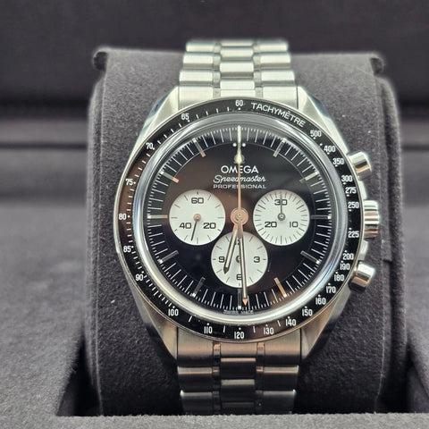 Omega Speedmaster Moonwatch Reverse Panda