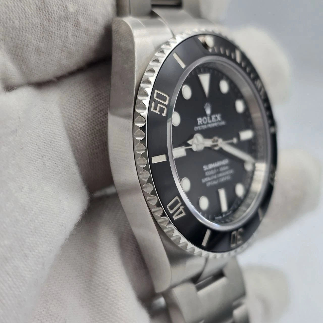 Rolex Submariner 124060