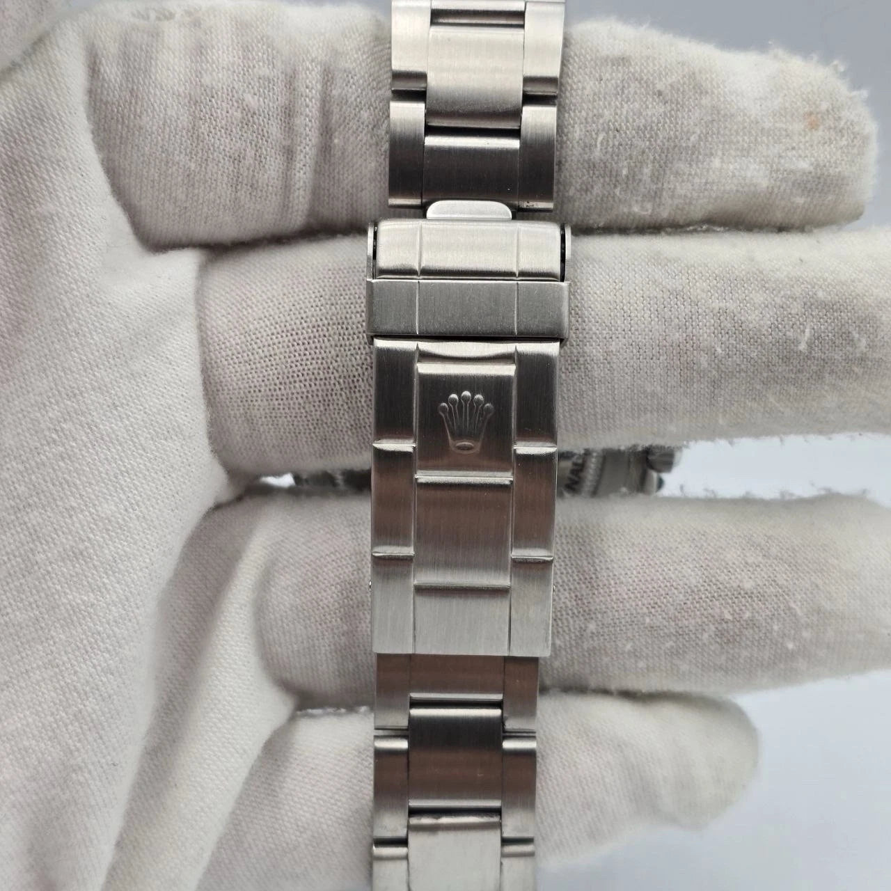 2006 Rolex Sea-Dweller Stainless Steel Black Dial 40mm Watch 16600