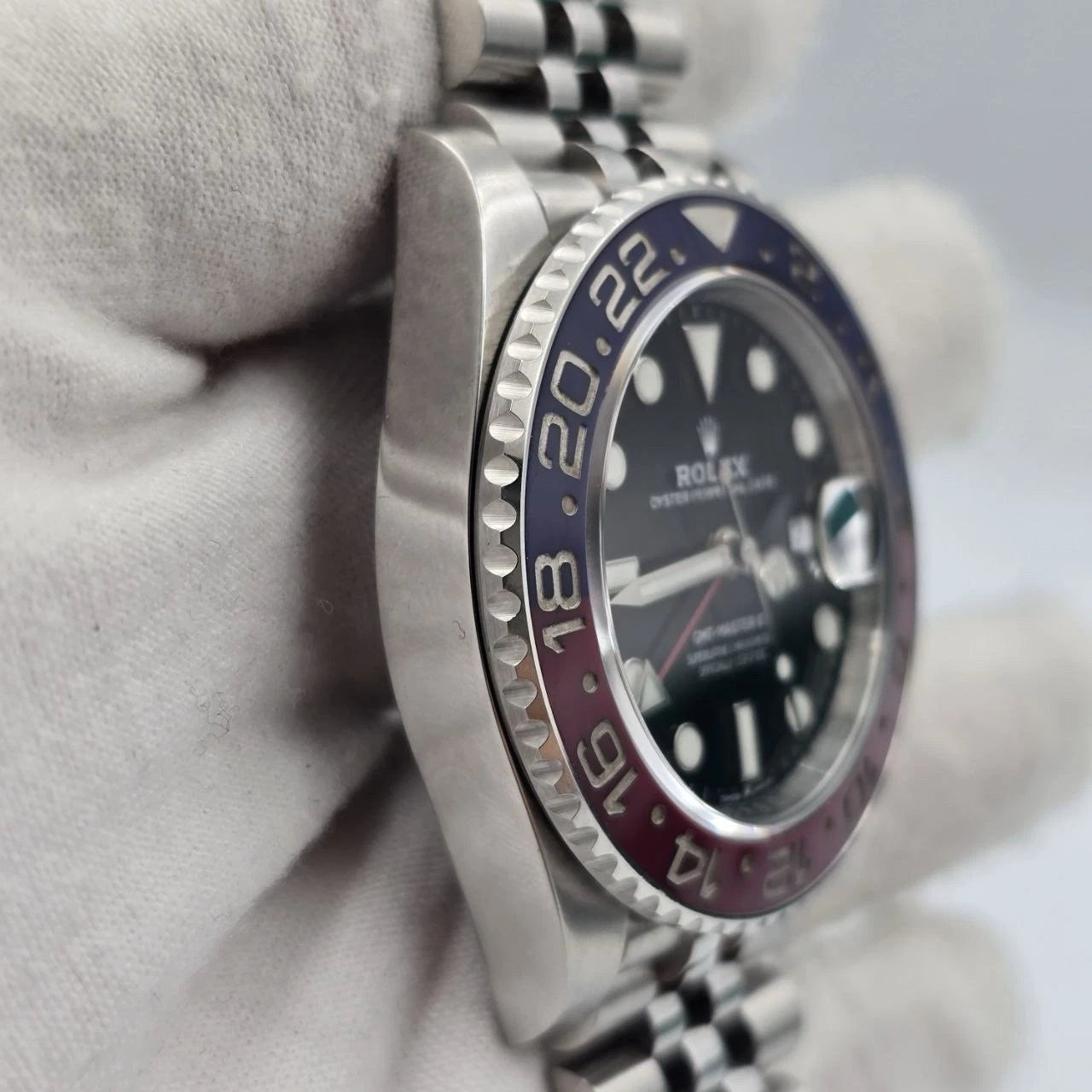 Rolex GMT-Master II 126710BLRO
