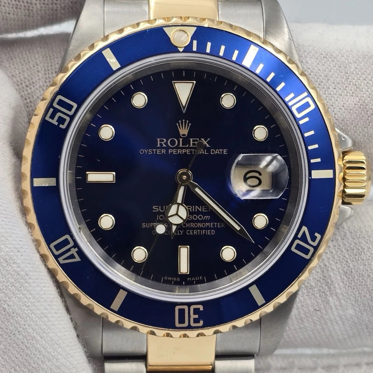 2005 Rolex Submariner 16613 NO HOLES Blue Dial Two Tone Steel Gold 40mm Watch