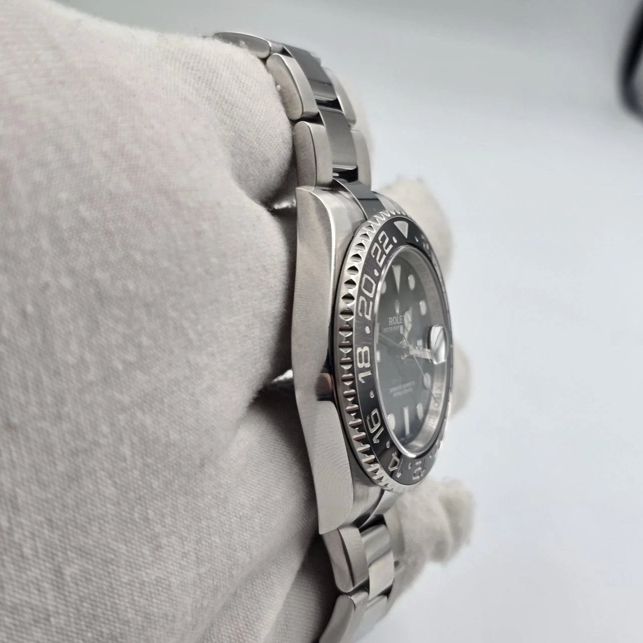 Rolex GMT Master II Green Arrow 116710LN 4